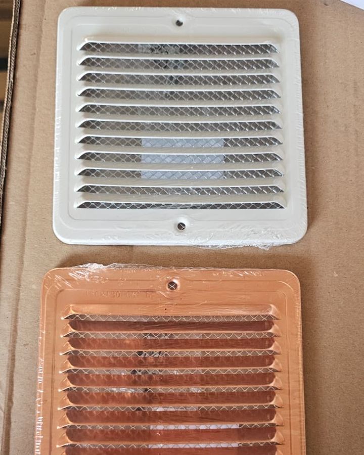 Griglie di aerazione quadrate